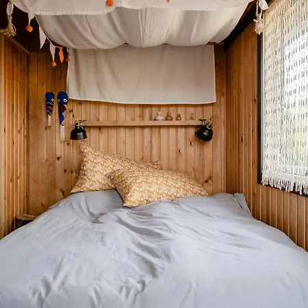 Authentic And Quiet Haven In The Middle Of Nature Hébergement de vacances *